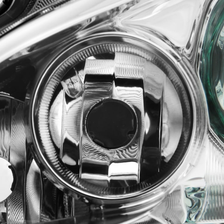 Headlights for a 2012 infinity Qx56 - Image 4